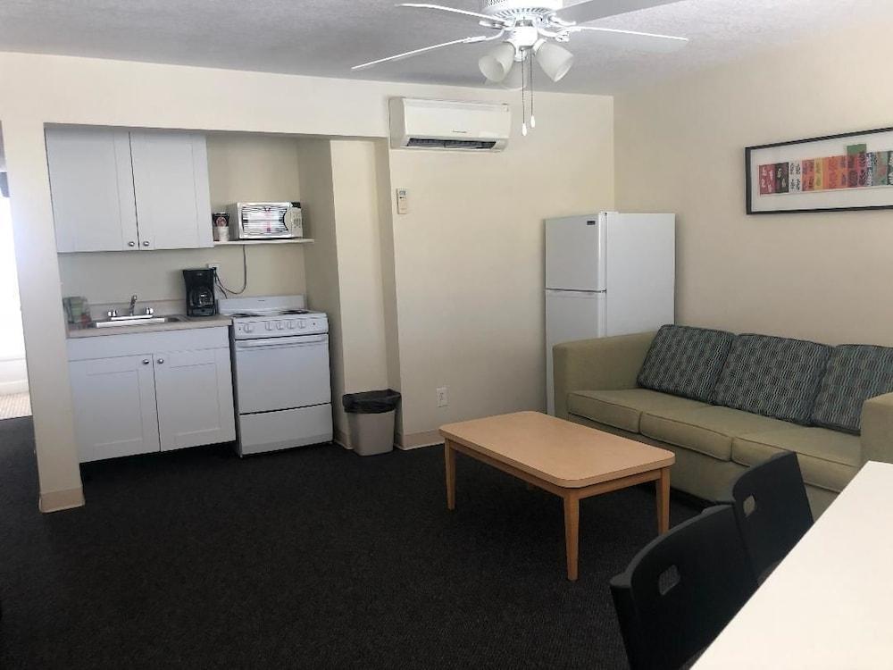 Beachside Resort Motel St. Pete Beach Buitenkant foto