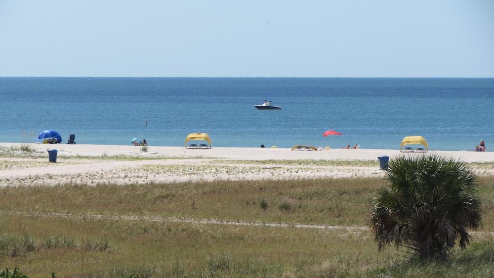 Beachside Resort Motel St. Pete Beach Buitenkant foto