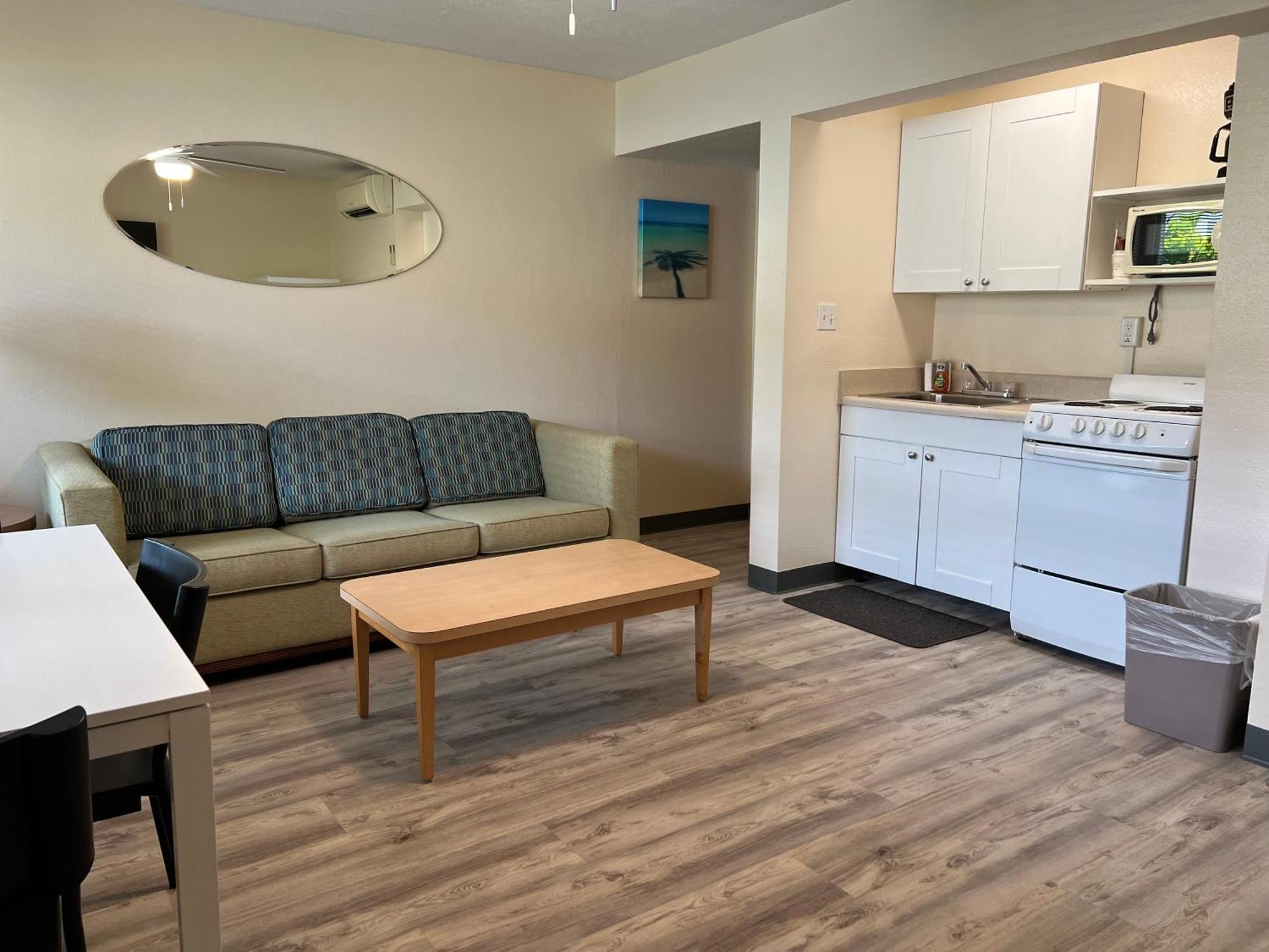 Beachside Resort Motel St. Pete Beach Buitenkant foto