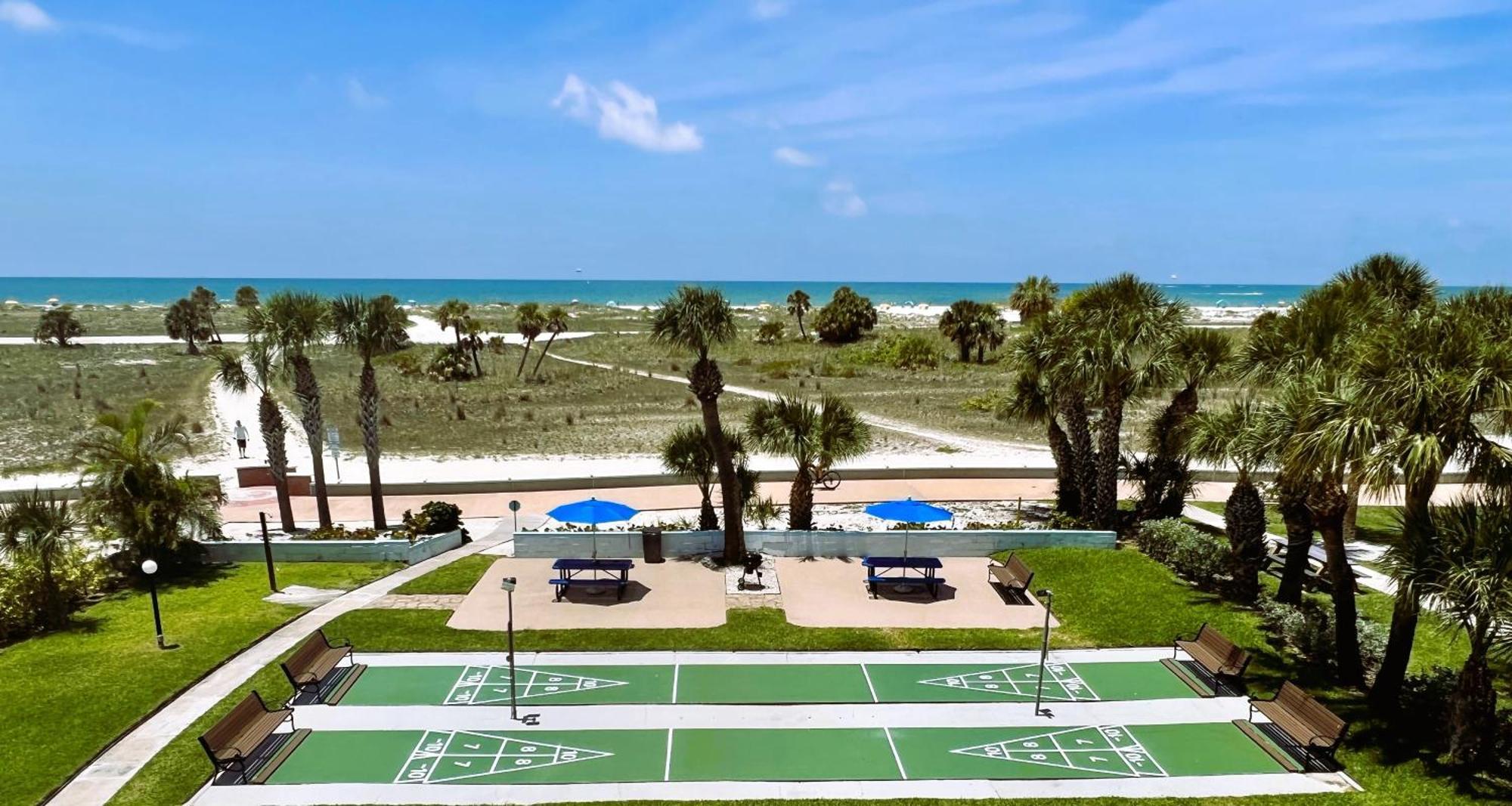 Beachside Resort Motel St. Pete Beach Buitenkant foto