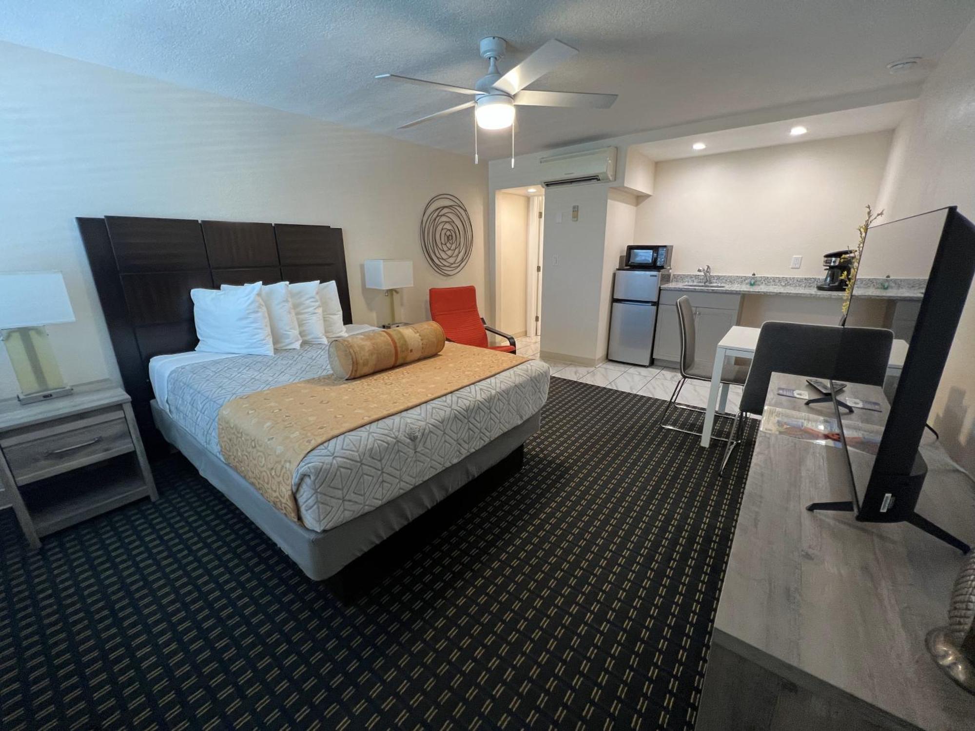 Beachside Resort Motel St. Pete Beach Buitenkant foto